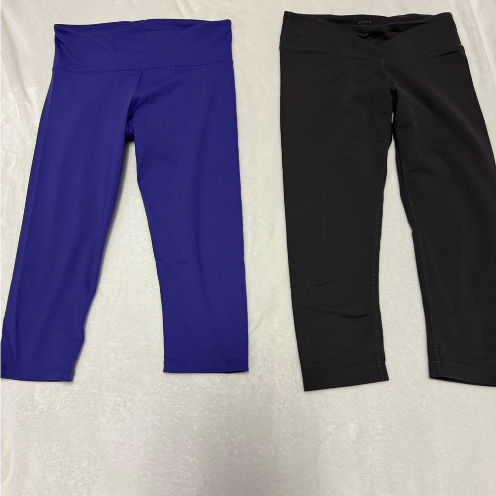 Zoba 3/4 length Gray and Purple Yoga Pants  Size Small